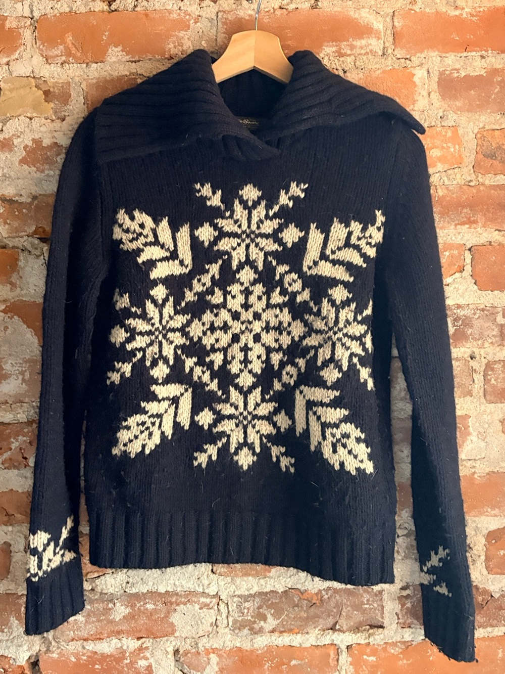Vintage Eddie Bauer Navy Wool Blend Snowflake Shawl Collar Sweater